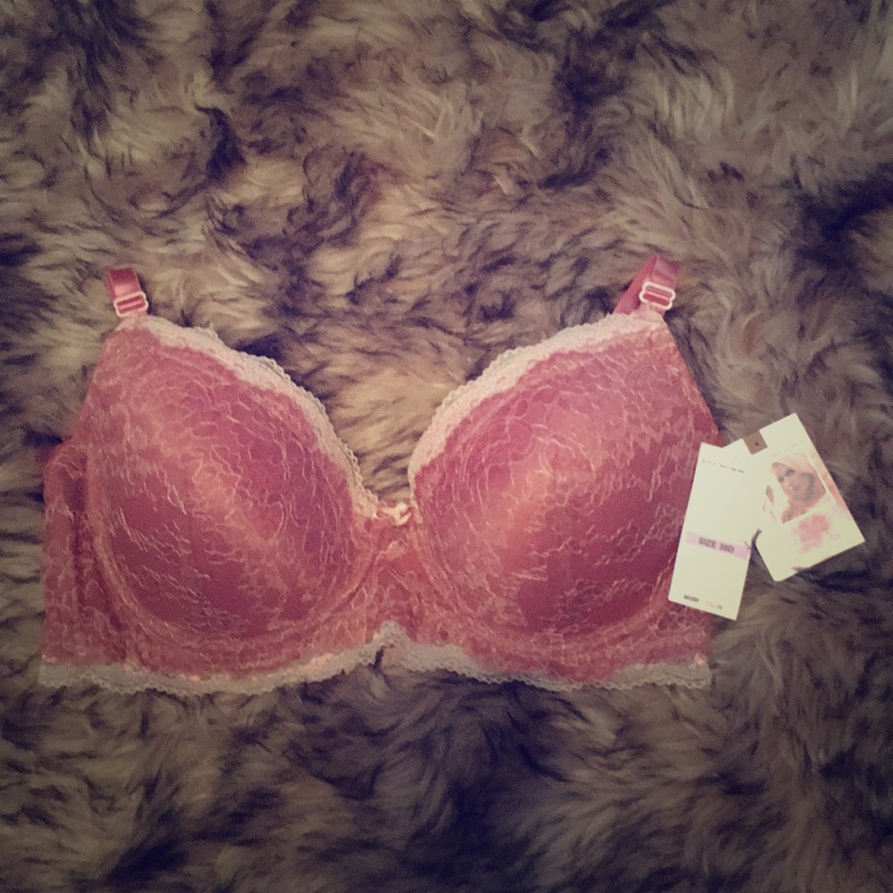 Jessica/Simpson Bra💫